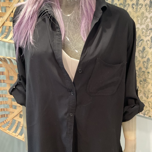 Velvet Heart Classic Black Top - Picture 4 of 5